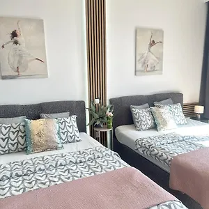 Apartamento Exclusive Smolna